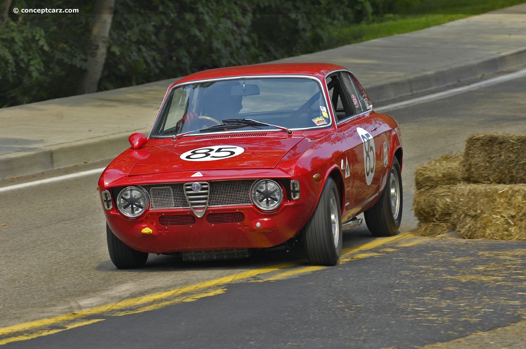 1966 Alfa Romeo Giulia GTV